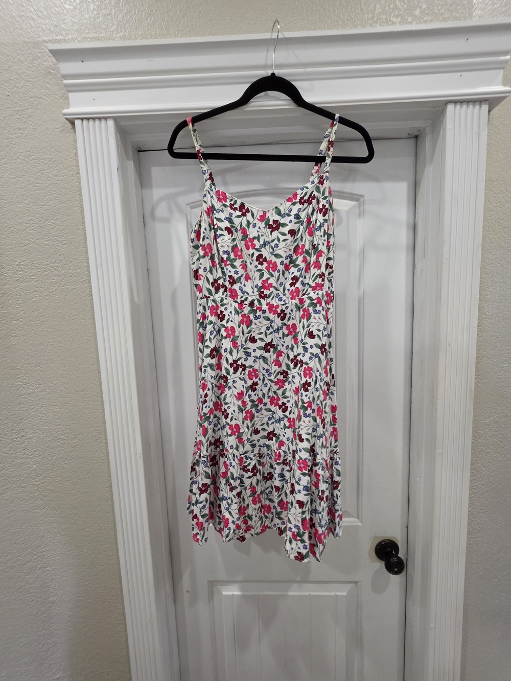 Old Navy White Floral Midi Dress Pink Green Cami Ruffle Hem Size L
